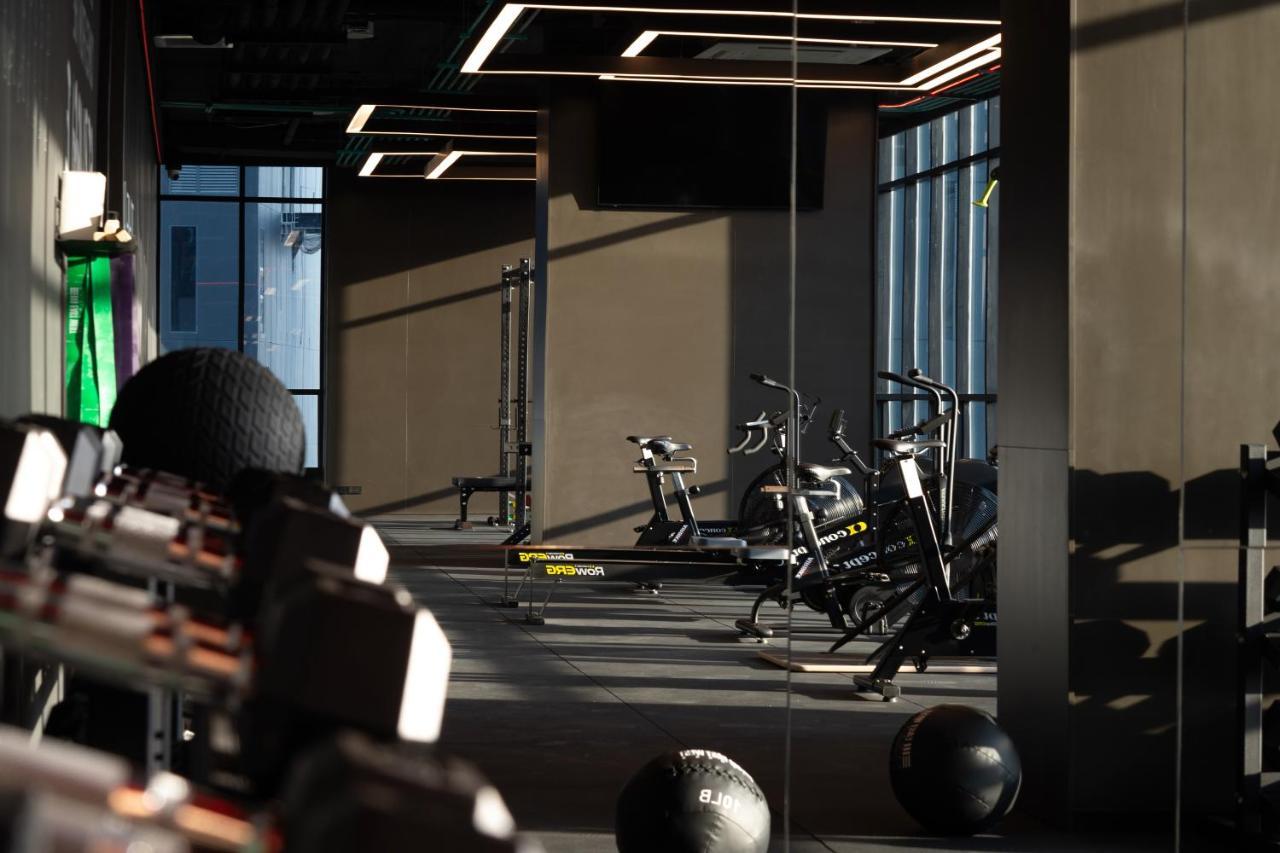 Silq Hotel & Residence Bangkok Exterior photo The gym at the hotel