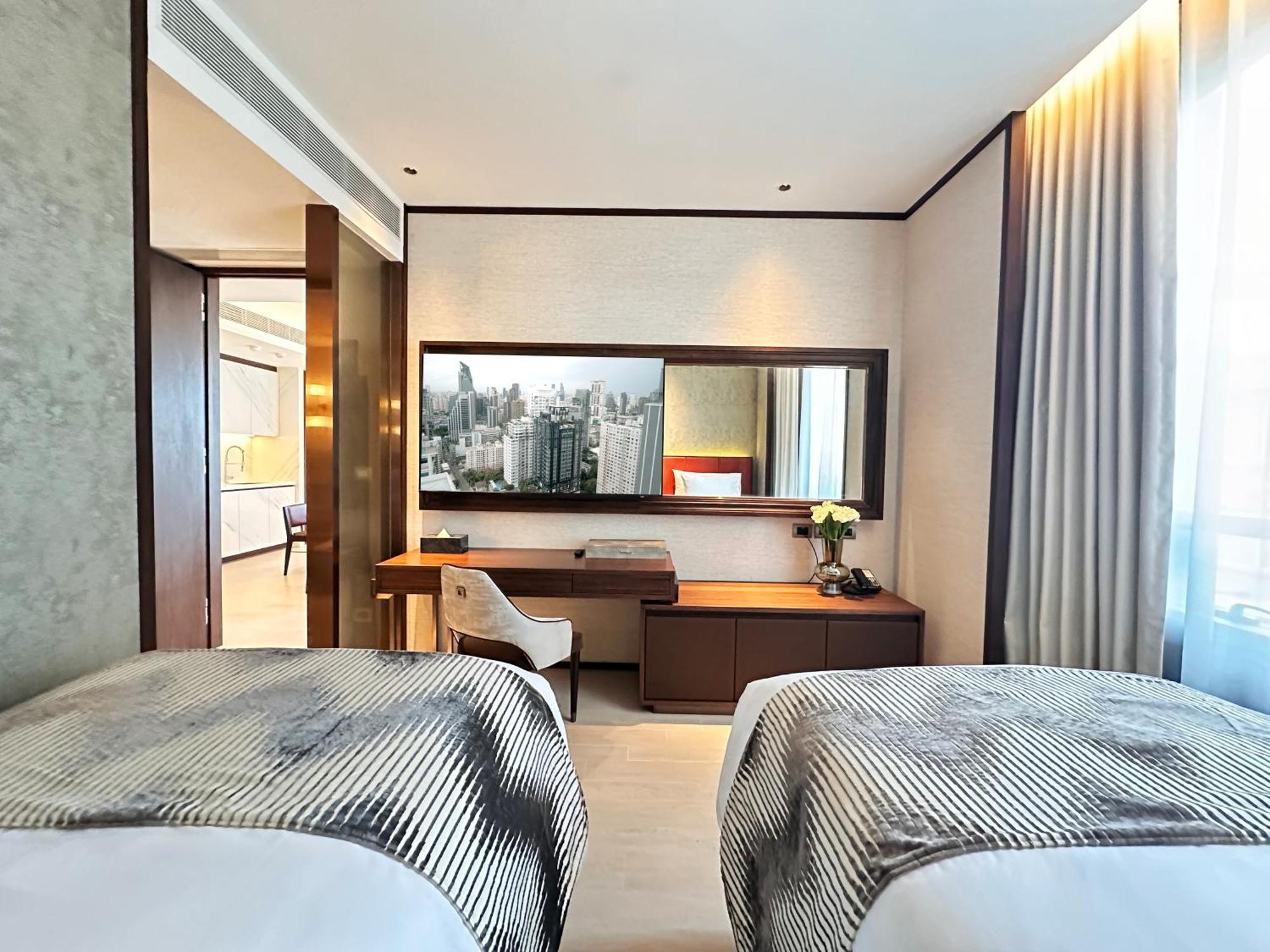 Silq Hotel & Residence Bangkok Room photo A bedroom