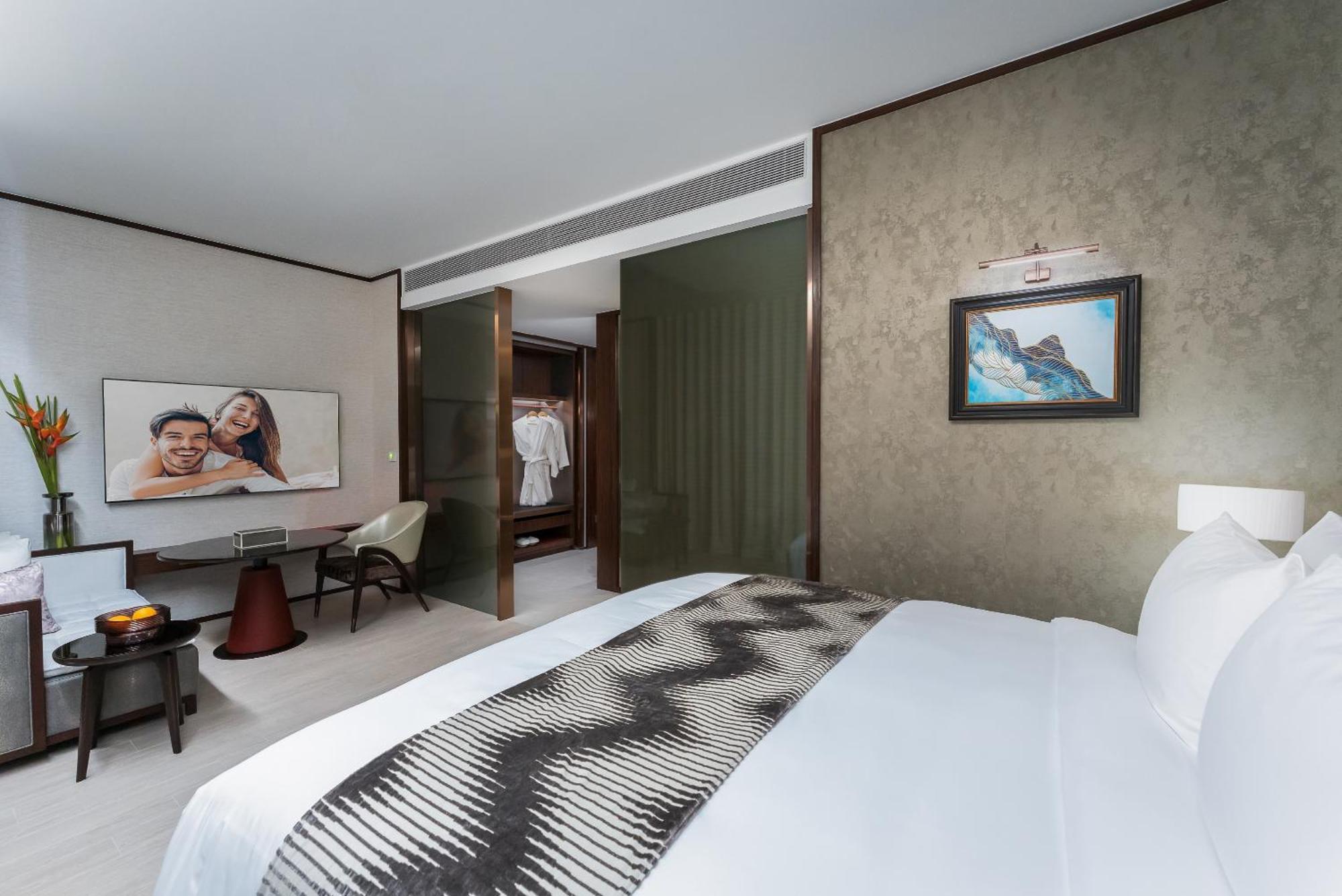 Silq Hotel & Residence Bangkok Room photo Deluxe Room