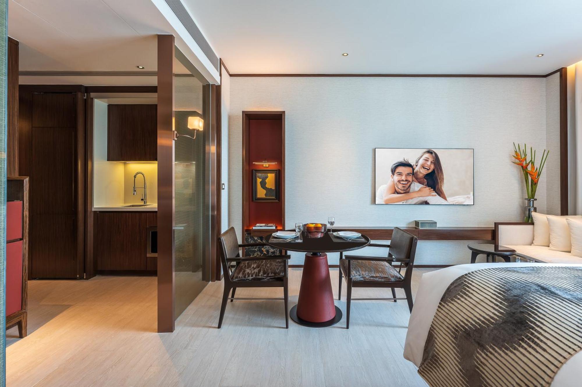 Silq Hotel & Residence Bangkok Room photo A suite at the hotel
